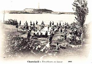 Cherchell - Tirailleurs au Lavoir - 1903